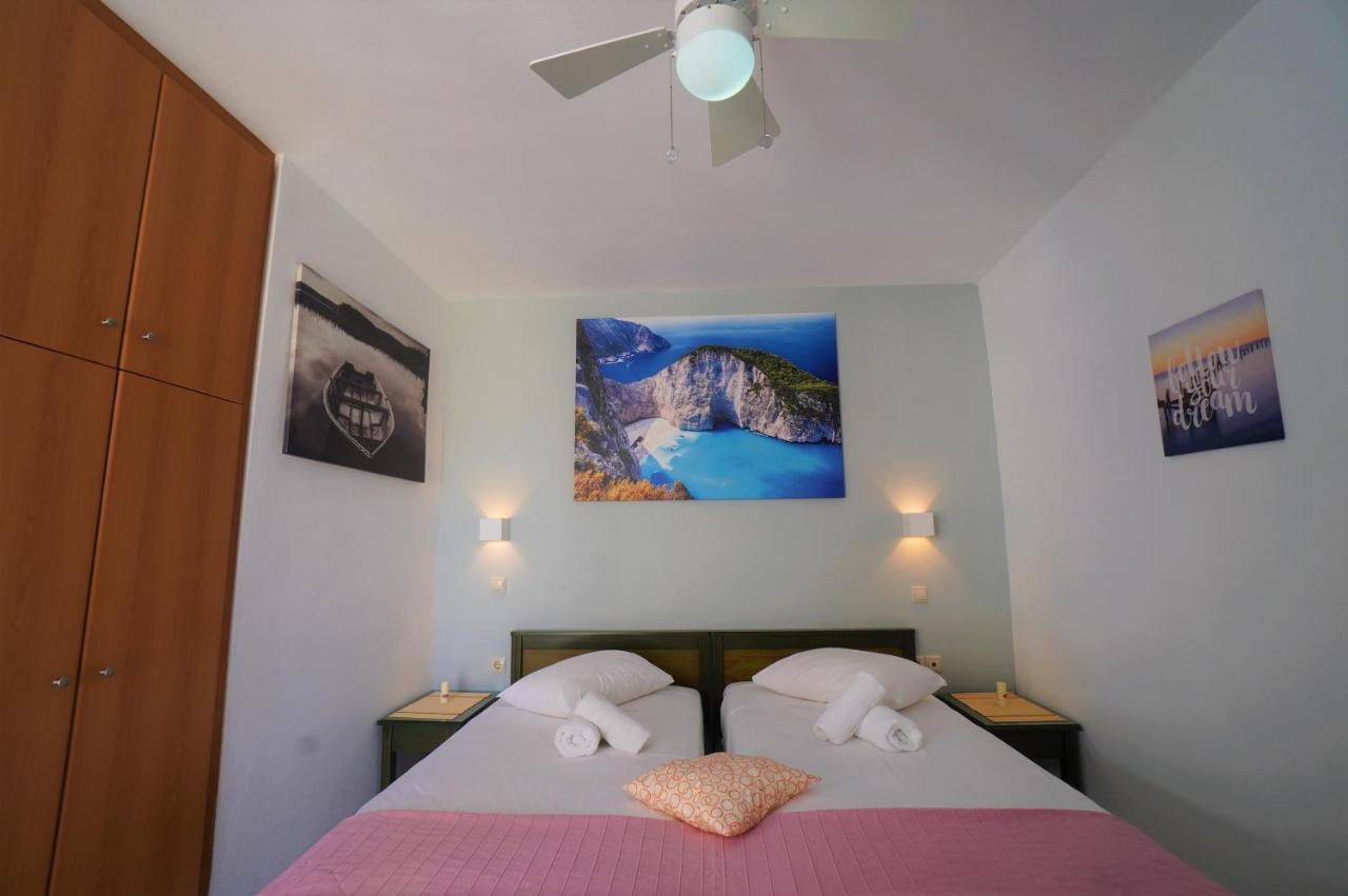Mandy Seafront Apartments Закінф Екстер'єр фото